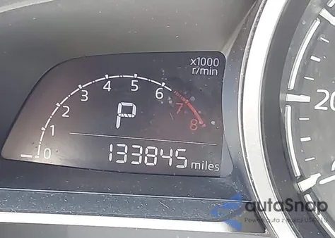 2018 Mazda Mazda3 Sport из США, поврежденный, VIN 3MZBN1U70JM249689